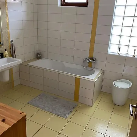Tatil Evi Szent Kard Vendeghaz