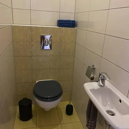 Szent Kard Vendeghaz Tatil Evi